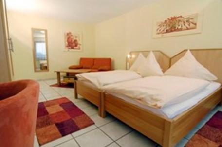Zewener Hof - Garni Hotel Трир Стая снимка