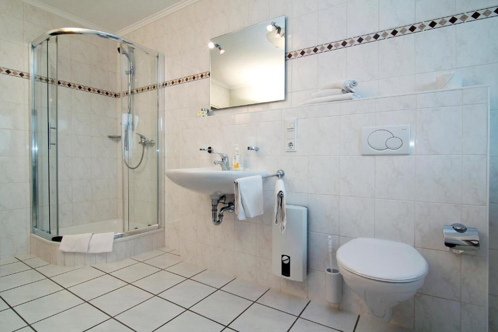 Zewener Hof - Garni Hotel Трир Стая снимка